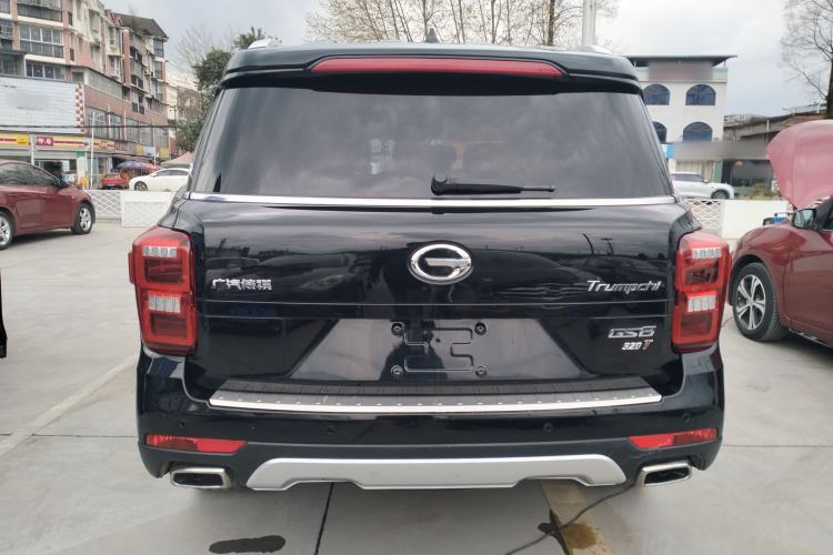 Used GAC Trumpchi GS8 2017 320T Two-Wheel Drive Luxury Smart Connectivity Version (7 Seats) Rear