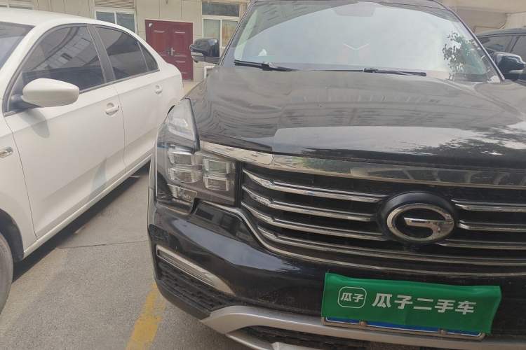 Used GAC Trumpchi GS8 2017 320T Two-Wheel Drive Luxury Smart Connectivity Version (7 Seats) Right Front Headlight