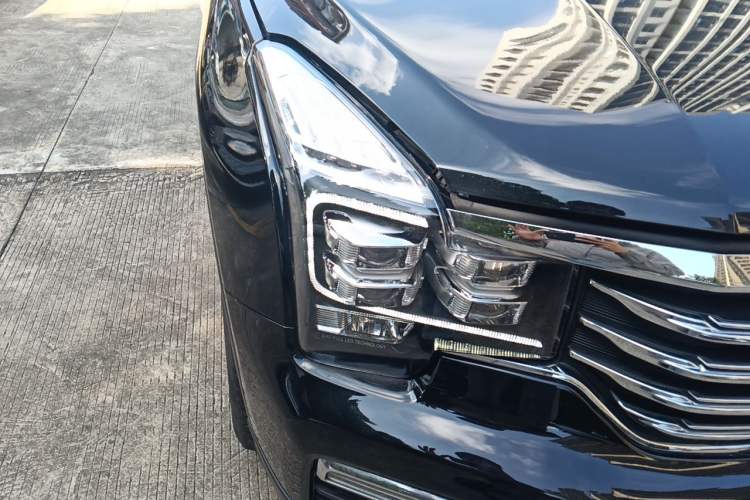 Used GAC Trumpchi GS8 2017 320T Two-Wheel Drive Luxury Smart Connectivity Version (7 Seats) Right Front Headlight