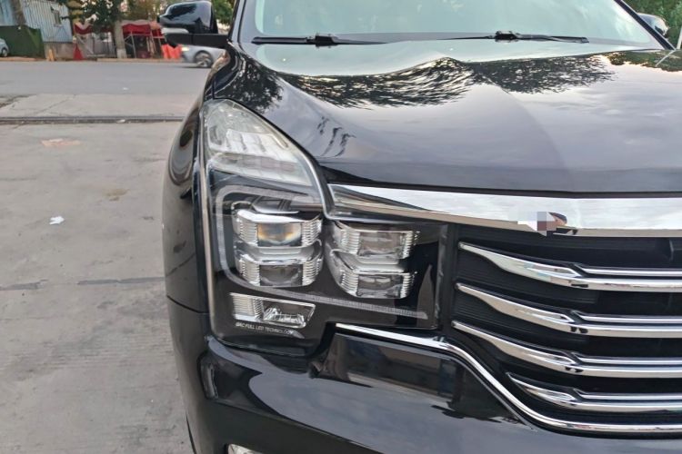 Used GAC Trumpchi GS8 2017 320T Two-Wheel Drive Luxury Smart Connectivity Version (7 Seats) Right Front Headlight