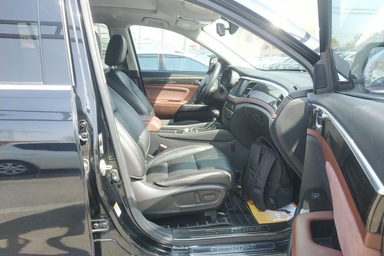 Used GAC Trumpchi GS8 2017 320T Four-Wheel Drive Luxury Smart Connectivity Version (7 Seats) Right Front Seat