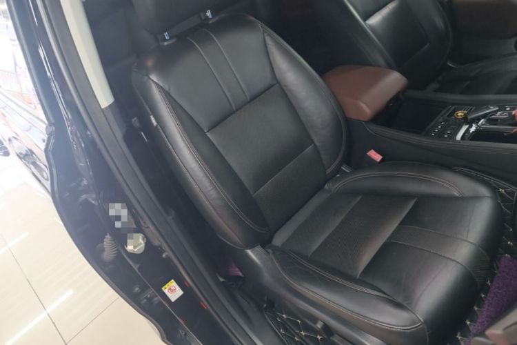 Used GAC Trumpchi GS8 2017 320T Two-Wheel Drive Luxury Edition (7 Seats) Right Front Seat