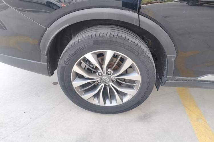 Used GAC Trumpchi GS8 2017 320T Two-Wheel Drive Luxury Smart Connectivity Version (7 Seats) Right Rear Wheel Hub