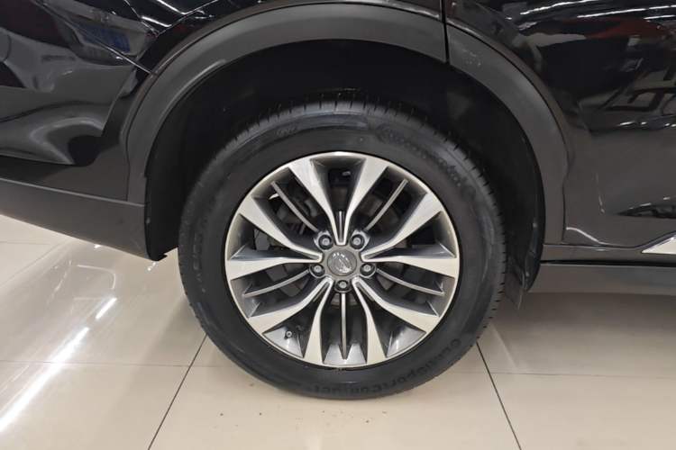 Used GAC Trumpchi GS8 2017 320T Two-Wheel Drive Luxury Smart Connectivity Version (7 Seats) Right Rear Wheel Hub