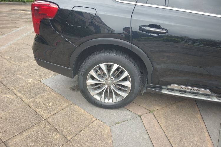 Used GAC Trumpchi GS8 2017 320T Two-Wheel Drive Luxury Smart Connectivity Version (7 Seats) Right Rear Wheel Hub