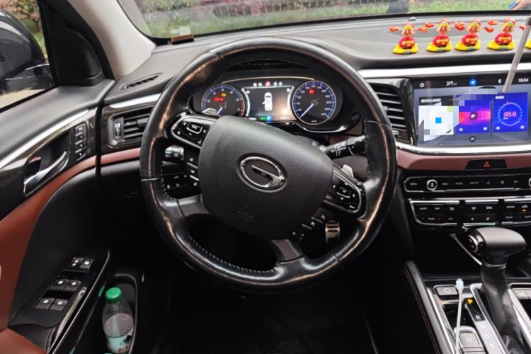 Used GAC Trumpchi GS8 2017 320T Two-Wheel Drive Luxury Smart Connectivity Version (7 Seats) Steering Wheel