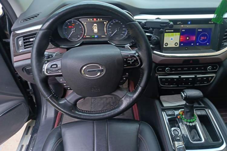 Used GAC Trumpchi GS8 2017 320T Four-Wheel Drive Luxury Smart Connectivity Version (7 Seats) Steering Wheel