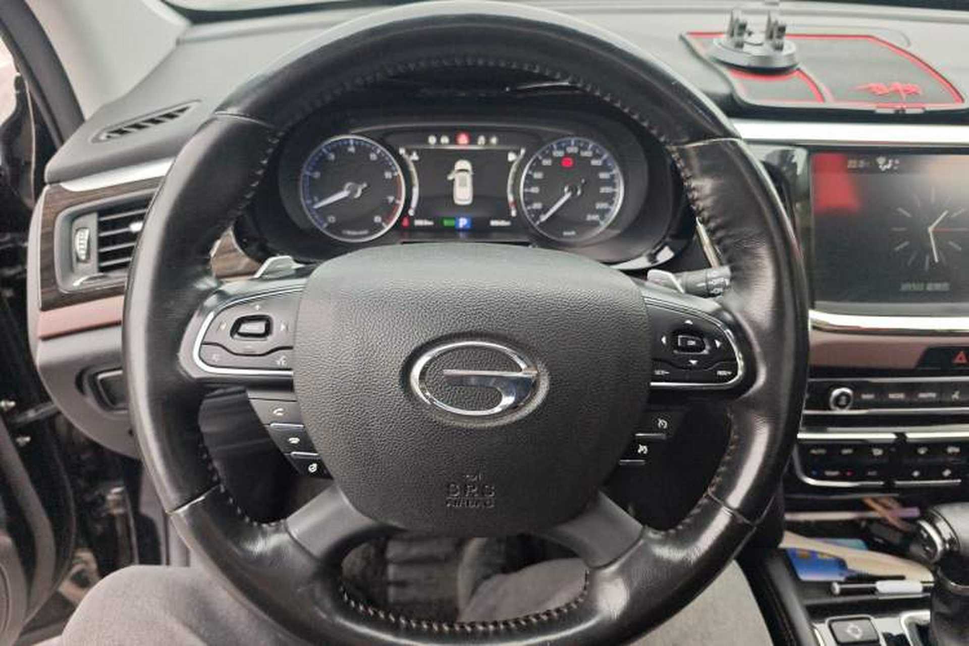 Used GAC Trumpchi GS8 2017 320T Two-Wheel Drive Luxury Smart Connectivity Version (7 Seats) Steering Wheel