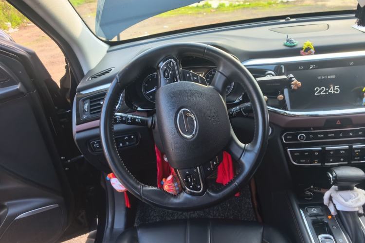 Used GAC Trumpchi GS8 2017 320T Two-Wheel Drive Luxury Edition (7 Seats) Steering Wheel