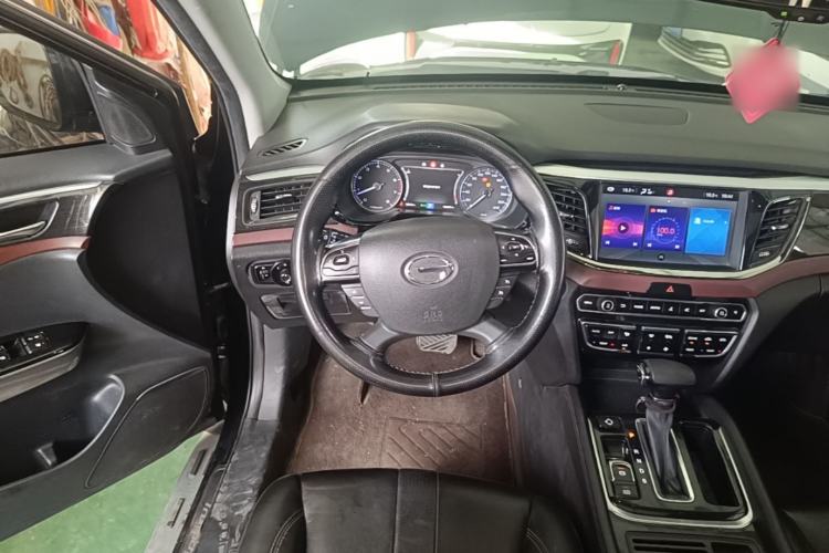 Used GAC Trumpchi GS8 2017 320T Two-Wheel Drive Luxury Edition (7 Seats) Steering Wheel