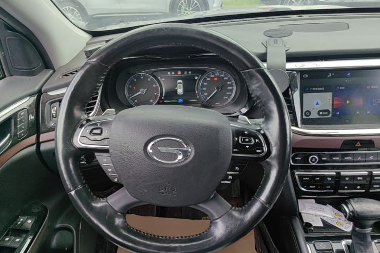 Used GAC Trumpchi GS8 2017 320T Four-Wheel Drive Luxury Smart Connectivity Version (7 Seats) Steering Wheel