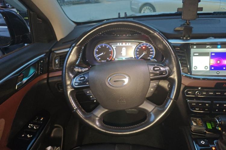Used GAC Trumpchi GS8 2017 320T Two-Wheel Drive Prestige Version (7 Seats) Steering Wheel