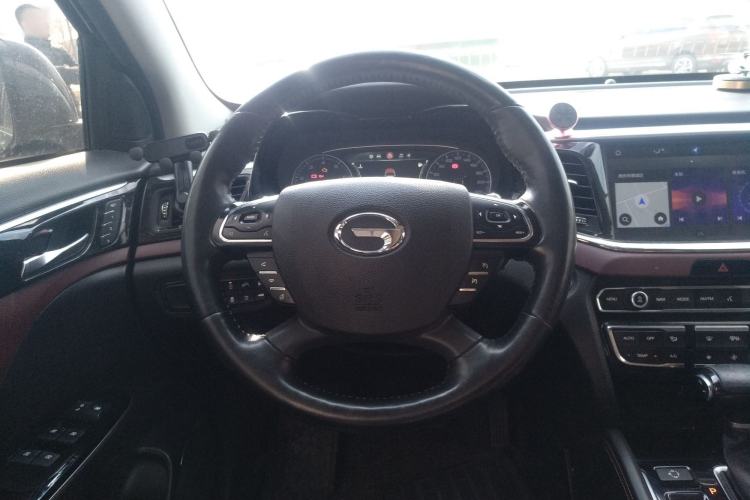 Used GAC Trumpchi GS8 2017 320T Four-Wheel Drive Luxury Smart Connectivity Version (7 Seats) Steering Wheel