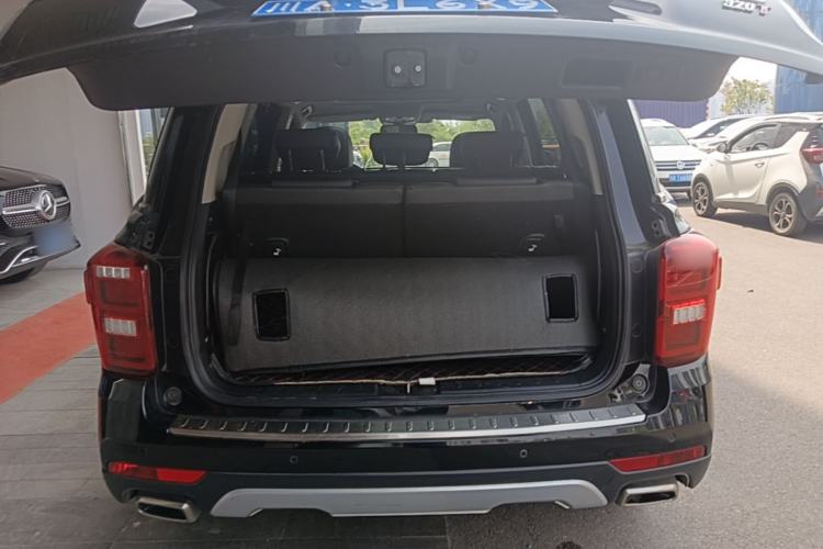 Used GAC Trumpchi GS8 2017 320T Two-Wheel Drive Luxury Smart Connectivity Version (7 Seats) Trunk