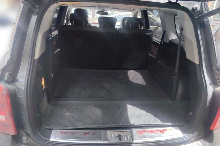 Used GAC Trumpchi GS8 2017 320T Four-Wheel Drive Luxury Smart Connectivity Version (7 Seats) Trunk