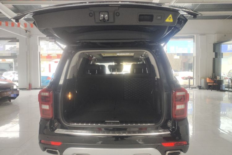 Used GAC Trumpchi GS8 2017 320T Two-Wheel Drive Luxury Smart Connectivity Version (7 Seats) Trunk