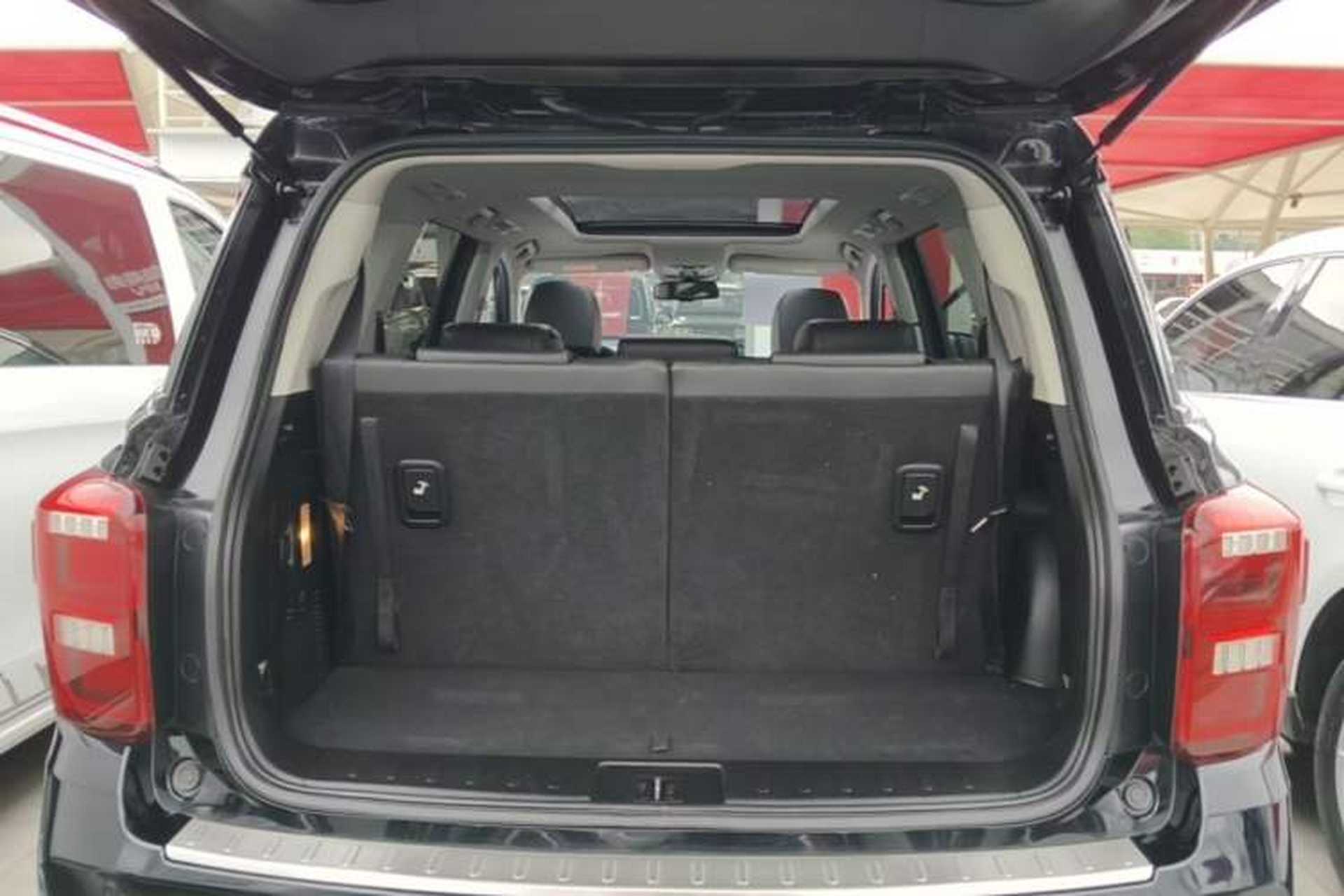 Used GAC Trumpchi GS8 2017 320T Four-Wheel Drive Luxury Smart Connectivity Version (7 Seats) Trunk