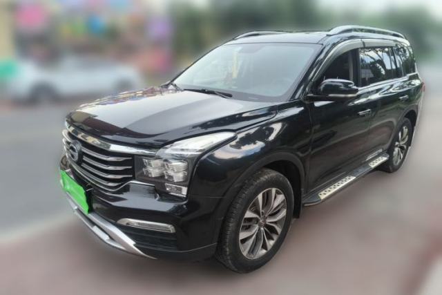 GAC Trumpchi GS8 2017 320T Two-Wheel Drive Luxury Smart Connectivity Version (7 Seats) usado
