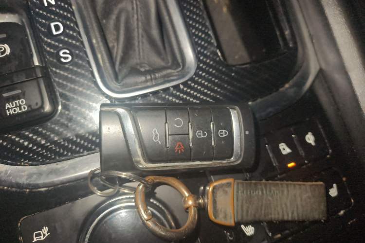 Used GAC Trumpchi GS8 2017 320T Four-Wheel Drive Luxury Smart Connectivity Version (7 Seats) Vehicle Key