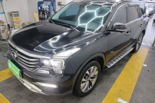 GAC Trumpchi GS8 2017 320T Two-Wheel Drive Luxury Smart Connectivity Version (7 Seats) с пробегом