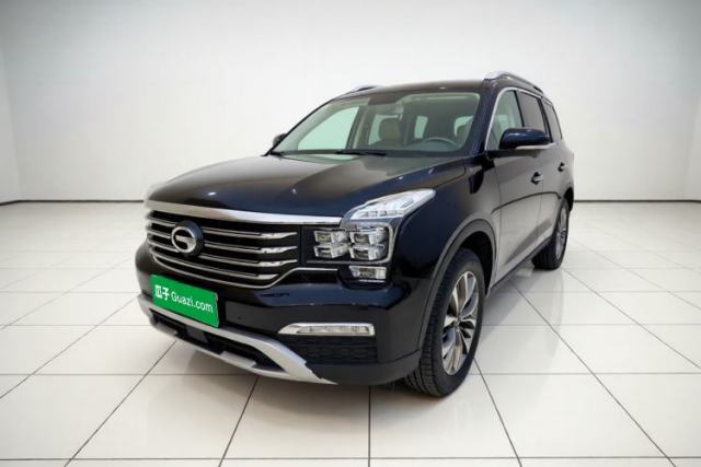 Ojetý GAC Trumpchi GS8 2017 320T Two-Wheel Drive Luxury Smart Connectivity Version (7 Seats)