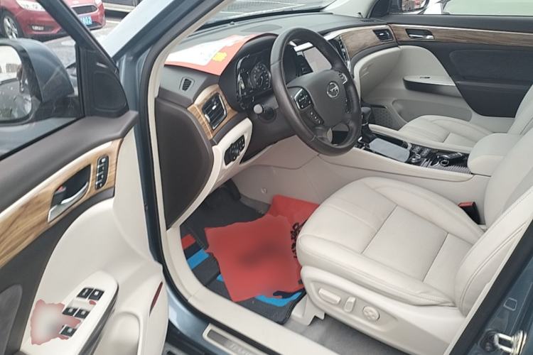 Used GAC Trumpchi GS8 2017 320T Four-Wheel Drive Luxury Smart Connectivity Version (7 Seats) Driver Seat