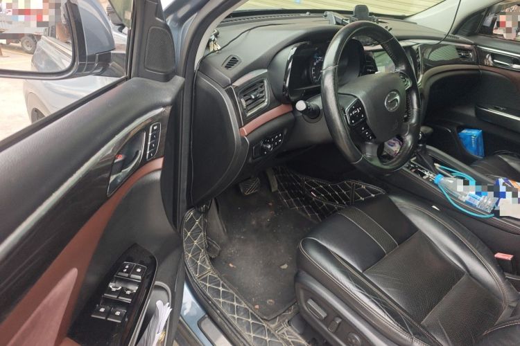 Used GAC Trumpchi GS8 2017 320T Four-Wheel Drive Luxury Smart Connectivity Version (7 Seats) Driver Seat