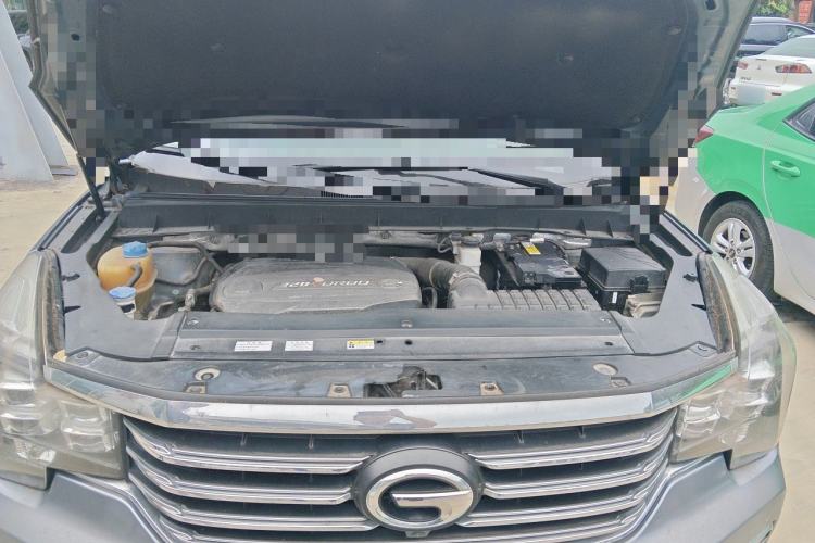 Used GAC Trumpchi GS8 2017 320T Two-Wheel Drive Luxury Smart Connectivity Version (7 Seats) Engine Bay