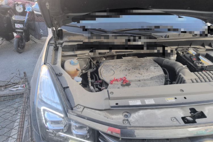 Used GAC Trumpchi GS8 2017 320T Two-Wheel Drive Luxury Smart Connectivity Version (7 Seats) Engine Bay Right