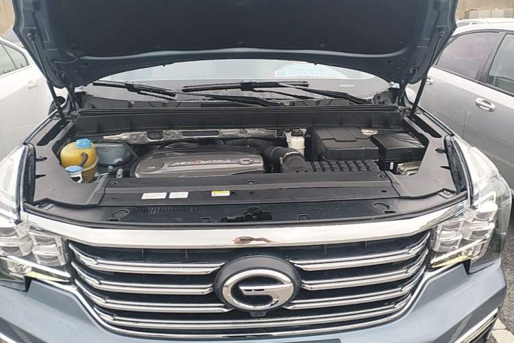 Used GAC Trumpchi GS8 2017 320T Four-Wheel Drive Luxury Smart Connectivity Version (7 Seats) Engine Bay