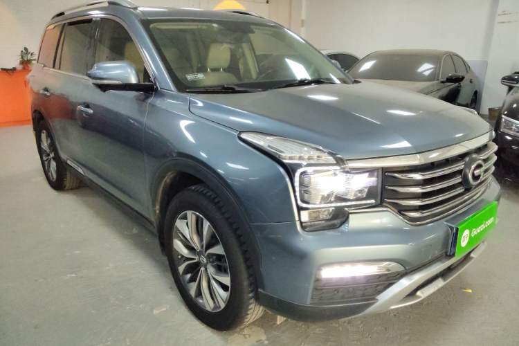 Used GAC Trumpchi GS8 2017 320T Two-Wheel Drive Luxury Smart Connectivity Version (7 Seats) Exterior 1