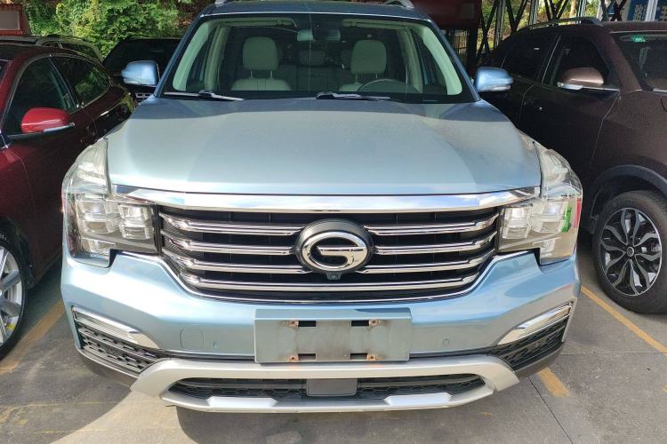 Used GAC Trumpchi GS8 2017 320T Two-Wheel Drive Luxury Smart Connectivity Version (7 Seats) Front