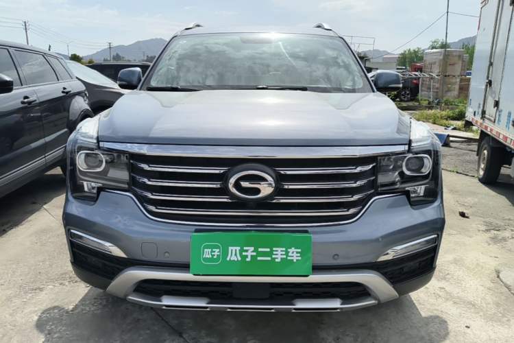 Used GAC Trumpchi GS8 2017 320T Two-Wheel Drive Luxury Edition (7 Seats) Front