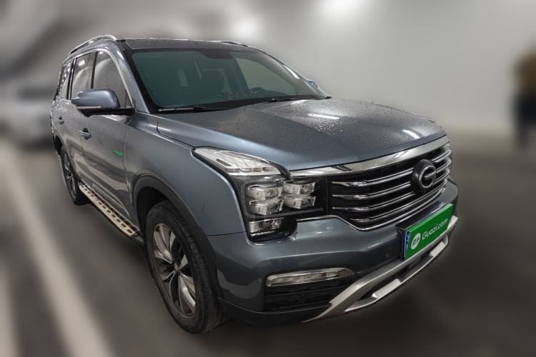 Used GAC Trumpchi GS8 2017 320T Two-Wheel Drive Luxury Smart Connectivity Version (7 Seats) Front Right 45 Deg