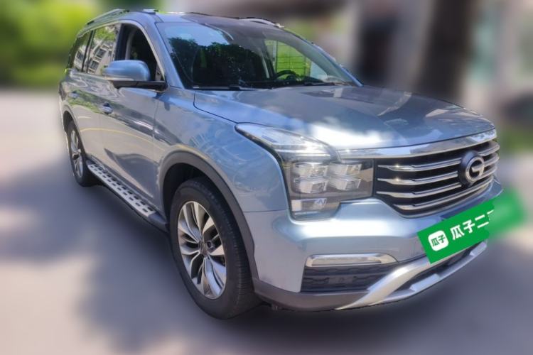 Used GAC Trumpchi GS8 2017 320T Two-Wheel Drive Luxury Smart Connectivity Version (7 Seats) Front Right 45 Deg