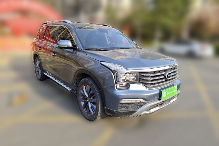Used GAC Trumpchi GS8 2017 320T Two-Wheel Drive Luxury Smart Connectivity Version (7 Seats) Front Right 45 Deg
