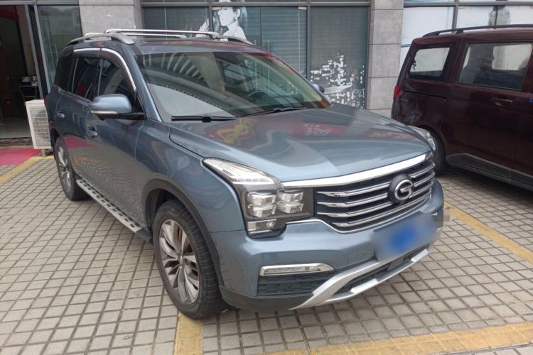 Used GAC Trumpchi GS8 2017 320T Two-Wheel Drive Luxury Smart Connectivity Version (7 Seats) Front Right 45 Deg