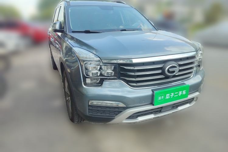 Used GAC Trumpchi GS8 2017 320T Two-Wheel Drive Luxury Smart Connectivity Version (7 Seats) Front Right 45 Deg
