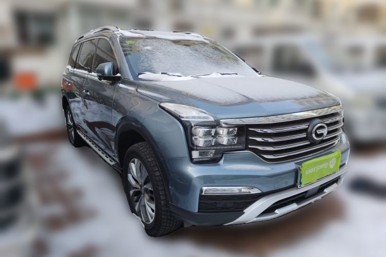 Used GAC Trumpchi GS8 2017 320T Two-Wheel Drive Luxury Smart Connectivity Version (7 Seats) Front Right 45 Deg
