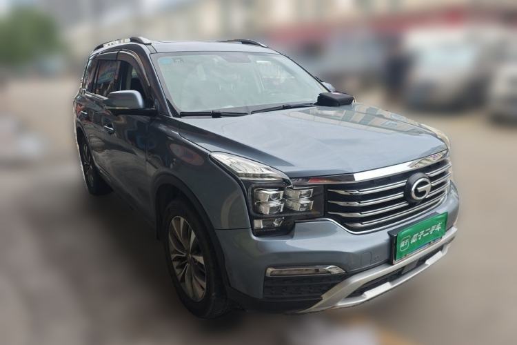 Used GAC Trumpchi GS8 2017 320T Four-Wheel Drive Luxury Smart Connectivity Version (7 Seats) Front Right 45 Deg