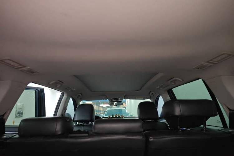 Used GAC Trumpchi GS8 2017 320T Two-Wheel Drive Luxury Smart Connectivity Version (7 Seats) Headliner