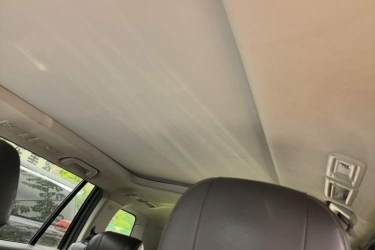 Used GAC Trumpchi GS8 2017 320T Two-Wheel Drive Luxury Smart Connectivity Version (7 Seats) Headliner