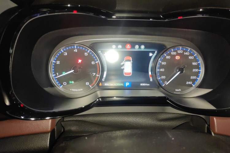 Used GAC Trumpchi GS8 2017 320T Two-Wheel Drive Luxury Smart Connectivity Version (7 Seats) Instrument Cluster