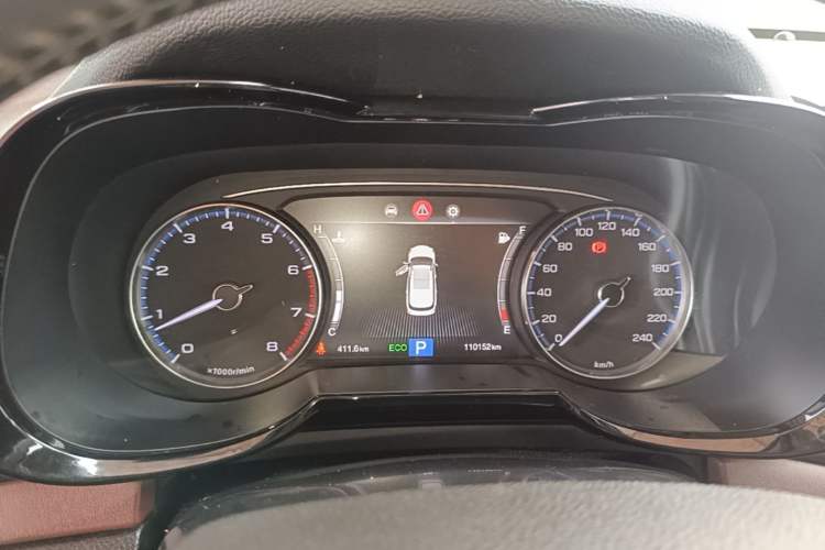 Used GAC Trumpchi GS8 2017 320T Two-Wheel Drive Luxury Smart Connectivity Version (7 Seats) Instrument Cluster