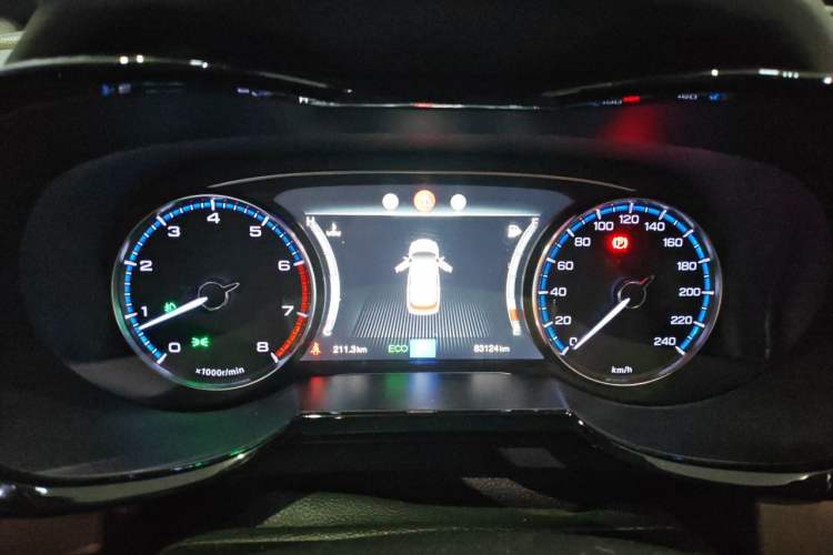 Used GAC Trumpchi GS8 2017 320T Two-Wheel Drive Luxury Smart Connectivity Version (7 Seats) Instrument Cluster