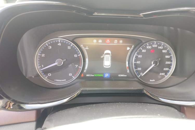 Used GAC Trumpchi GS8 2017 320T Two-Wheel Drive Luxury Smart Connectivity Version (7 Seats) Instrument Cluster