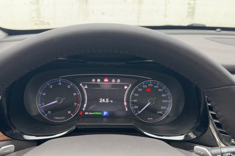 Used GAC Trumpchi GS8 2017 320T Two-Wheel Drive Luxury Smart Connectivity Version (7 Seats) Instrument Cluster