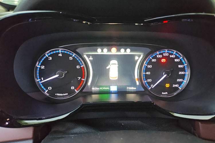 Used GAC Trumpchi GS8 2017 320T Two-Wheel Drive Luxury Smart Connectivity Version (7 Seats) Instrument Cluster