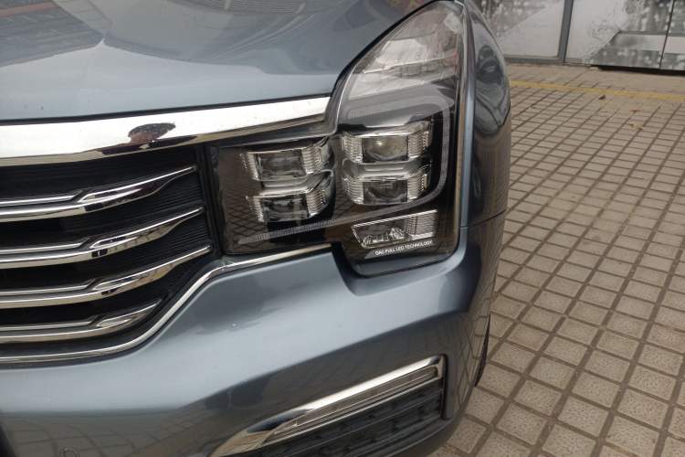 Used GAC Trumpchi GS8 2017 320T Two-Wheel Drive Luxury Smart Connectivity Version (7 Seats) Left Front Headlight