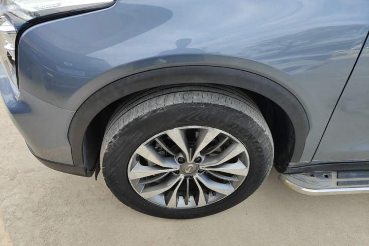 Used GAC Trumpchi GS8 2017 320T Two-Wheel Drive Luxury Smart Connectivity Version (7 Seats) Left Front Wheel Hub